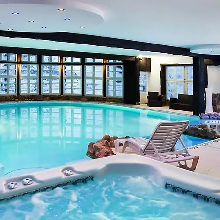 Feriehus Echo Lasu Guzowy Piec