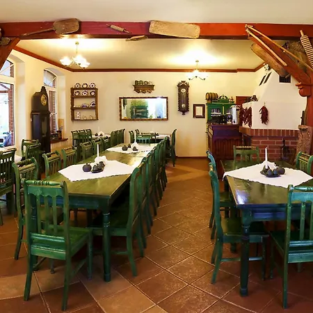 Feriehus Echo Lasu Guzowy Piec